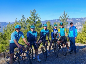 БИІК ШЫҢҒА ЖЕТЕЛЕР ЖОЛ: ВЕЛОШАБАНДОЗДАРДЫҢ ТҮРКИЯДАҒЫ ОЖЖ